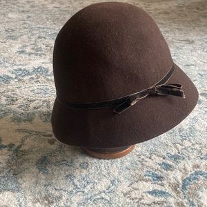 Elegant Brown Cloche Hat with Black Ribbon